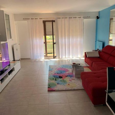 appartement a louer vue sur seine Melun Extérieur photo