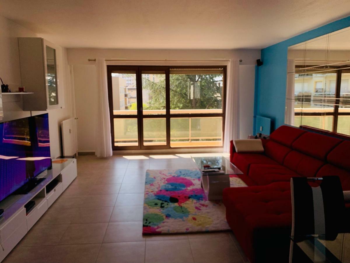 appartement a louer vue sur seine Melun Extérieur photo