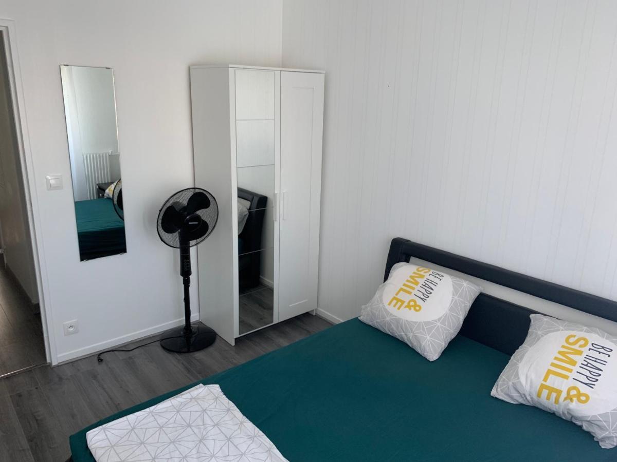 appartement a louer vue sur seine Melun Extérieur photo